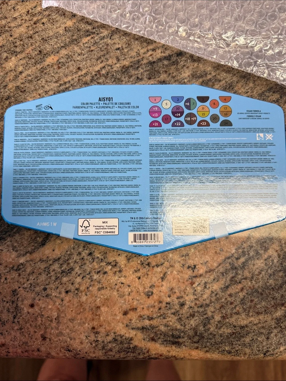 NYX Water Connects All Things Blue & Green Iridescent Eyeshadow Palette